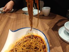 -有红鸡毛店·川菜(建设路店)