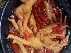 -老闵田螺馆·南昌特色小炒(梦时代店)