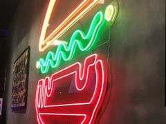 -牛纽塔·牛人堡(群众路店)