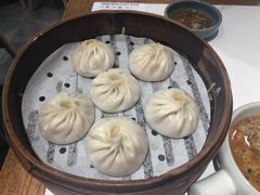 -馋三尺蟹粉小笼(人民广场店)