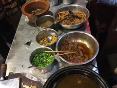-地道战卤粉(名牌大厦店)