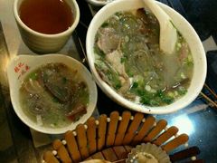 -渝是乎酸菜鱼(龙旗购物中心店)