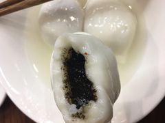 芝麻汤圆-朱新年·苏式汤团·面点(北寺塔店)
