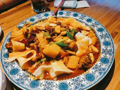 新疆大盘鸡-胖老汉椒麻鸡清真新疆菜(西御街店)