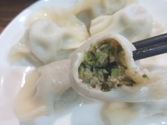 牛肉芹菜馅水饺-东北大馅手工水饺(较场口永辉超市)