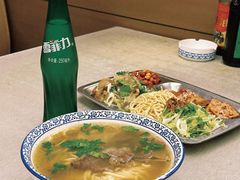 -十二忠手拉面(中华路店)
