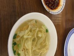 -笑来喜馄饨小笼工坊店(湖滨街店)