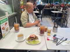 -香港新发烧腊茶餐厅(水围店)