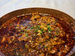 -有红鸡毛店·川菜(建设路店)