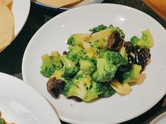 -鲁菜根·泰安菜(万达店)