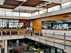 -ROAST coffee & eatery