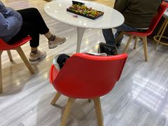 -宏宇眼镜蔡司依视路折扣店(兆佳眼镜城店)