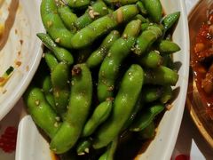 -肥肥虾庄·金牌油焖大虾(汉街SKP店)