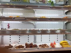 -哈尔滨小酒馆·鲜肉现穿自助烧烤(康新花园店)
