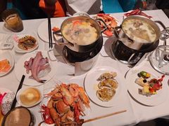 -领鲜活海鲜榴莲自助火锅(东门店)