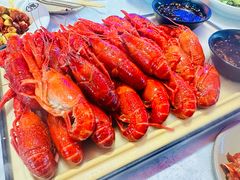 -肥肥虾庄·金牌油焖大虾(首义路店)