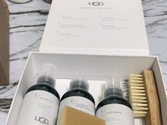 -UGG(燕莎奥特莱斯购物中心店)