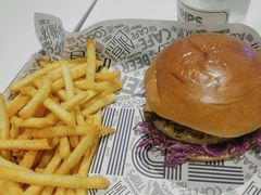 菠萝快车汉堡-TRIPS BURGER(大钟寺店)