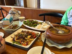 -小厨子私房菜·云南美食店