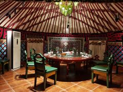 -九十九顶毡房(阜石路店)