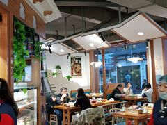 大堂-城边边烧烤-魏晋烤肉旗舰店