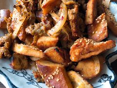 风味囊炒肉-品味新疆民族风味餐厅(东方今典店)