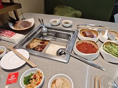 -海底捞火锅(天一广场亚细亚店)
