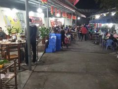 大堂-章记正宗南岗鱼蛋火锅