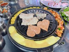 -小团团·路边烤牛肉(南岭壹街店)