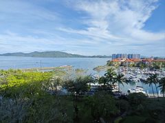 -Horizons Sky Bar & Cigar Lounge(太平洋丝绸酒店店)