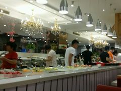 自助取餐区-泉福居酱骨头自助广场(南大街商业步行街店)