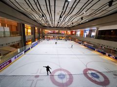 -冰堡国际溜冰场(观澜湖新城MHMALL店)