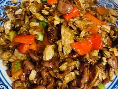 白辣椒炒鸡胗-新新湘菜馆(新中街二条店)