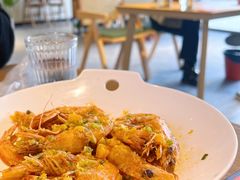 咸蛋黄大虾-臻鲜燕海鲜融合餐厅(金陵style店)