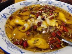 江鱼做水煮鱼-渝信川菜(工体店)