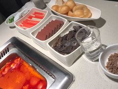 -海底捞火锅鲜切牛肉主题店(长寿路店)
