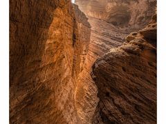 -天山神秘大峡谷