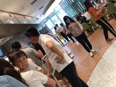 等位区-奈雪的茶(凯德新都心店)
