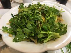 -口衣记鸡饭店
