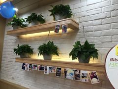 -华莱士·炸鸡汉堡(奥林花园店)