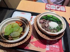 -华记煲仔华·煲仔饭(市桥易发店)
