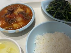 -荣华基·现炒快餐(肇嘉浜路店)