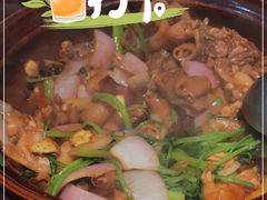-胡须佬鸡煲四季火锅(海雅缤纷城店)