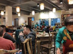 大堂-肖肖酸萝卜鱼火锅(总店)