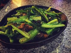 豆豉鲮鱼油麦菜-潮十三潮汕砂锅粥(高新四路大都荟店)