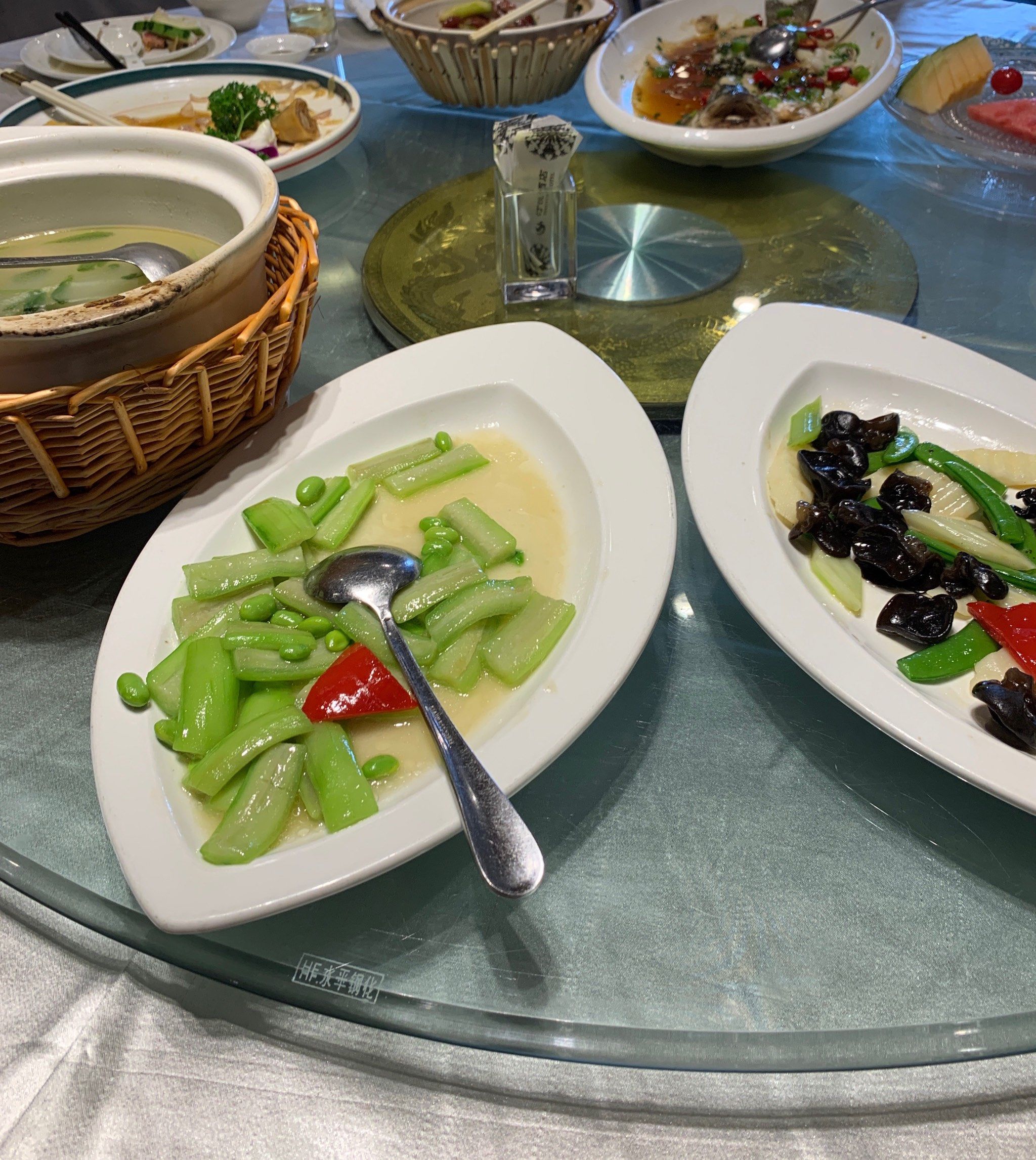 平常也会来但是这种雾朦胧的天气还是这家有江南的气息#汀悦酒店装修