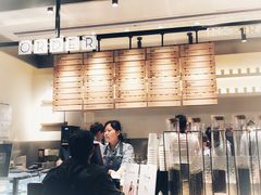 -喜茶(上海兴业太古汇店)