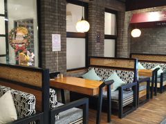 -苹果树下艺术餐厅(宋庄店)