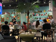 -SHADOWS•Bistro&Eatery(安福路店)
