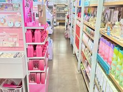 -名创优品(海珠乐峰广场店)